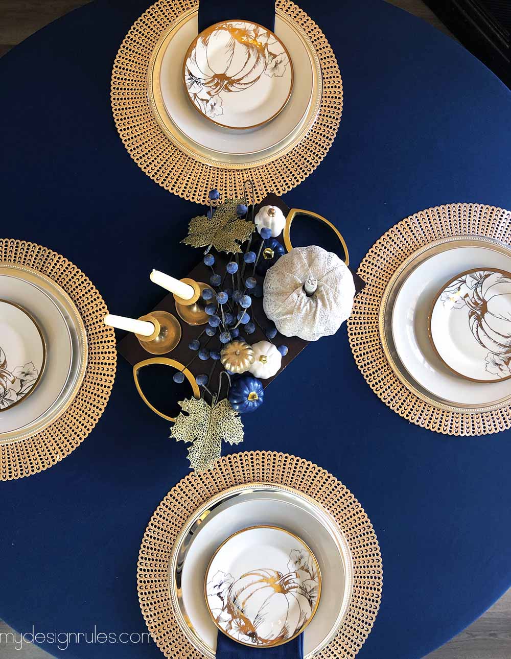 Effortless Blue Thanksgiving Dinner Table Décor | My Design Rules