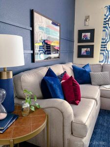 simple accent wall trim in family room decor